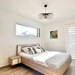 Villa Contemporaine Bord De Mer Saint Aygulf